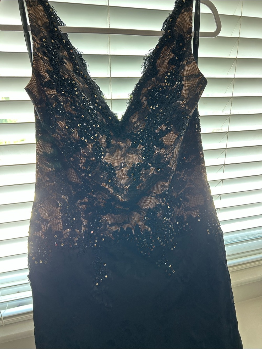 Elegant Black Lace Sequin V-Neck Wedding Dress